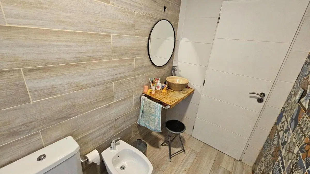 DOS CASAS EN UN LOTE DE 800m2 EN BELLA VISTA OESTE 4