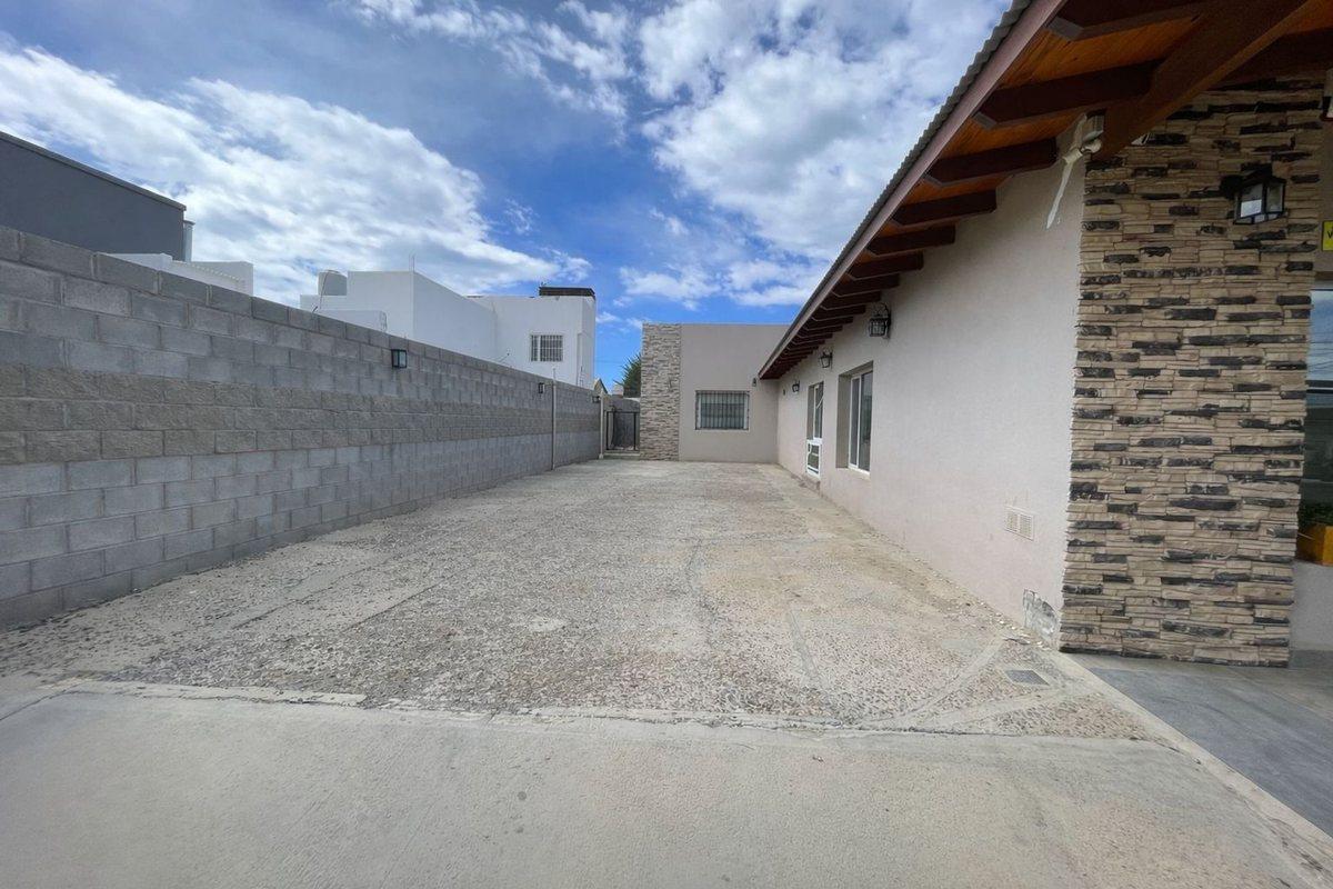 Casa 4 dormitorios