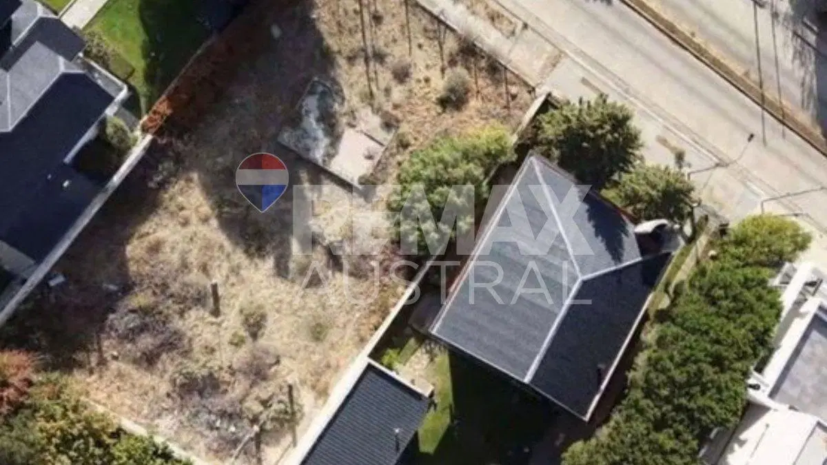 LOTE AVENIDA MOYANO RADA TILLY 2