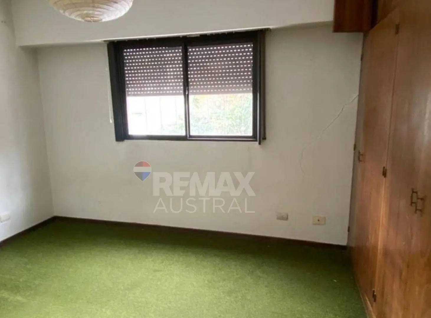 VENTA CASA A REFACCIONAR, 4D-CON LOCAL COMERCIAL 2