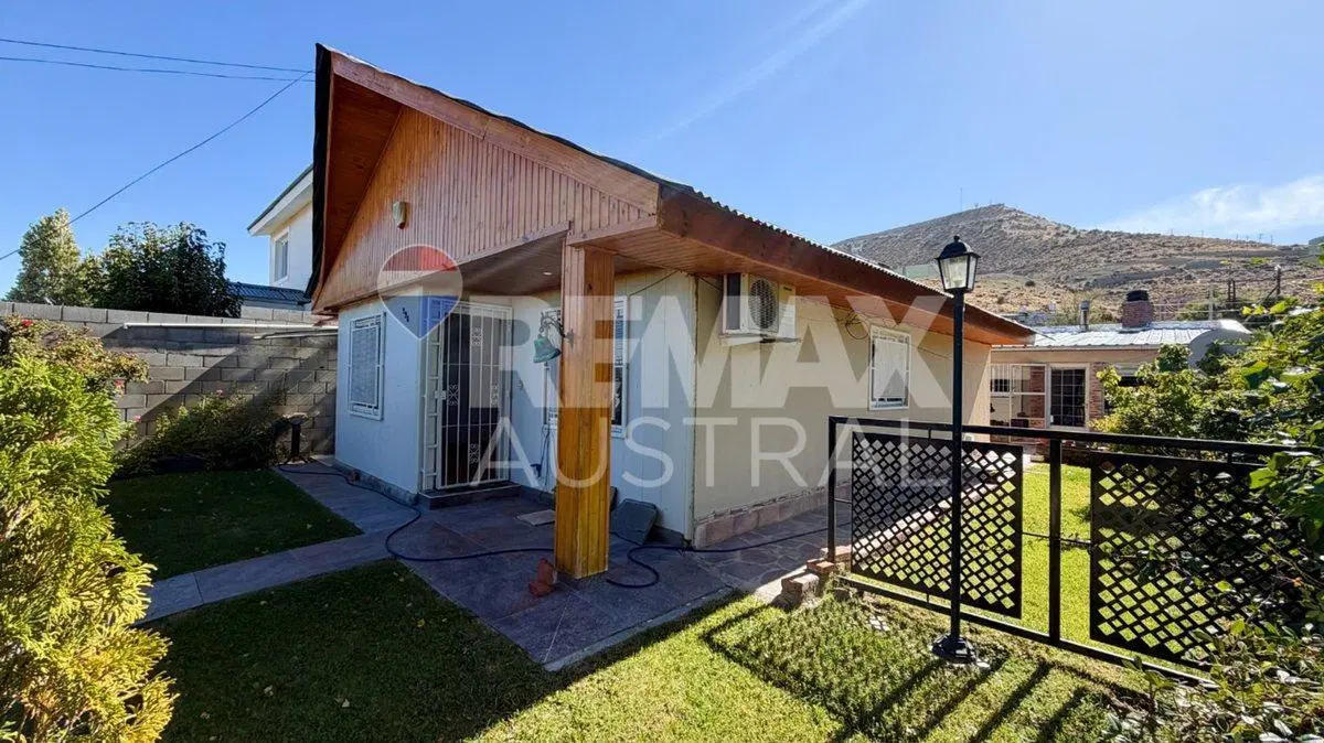CASA 3 DORMITORIOS CON QUINCHO KM3 2