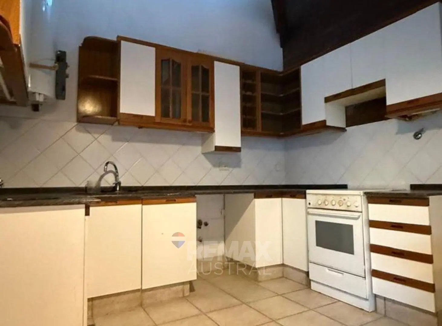 Casa 3 habitaciones con quincho APTO HIPOTECARIO 5