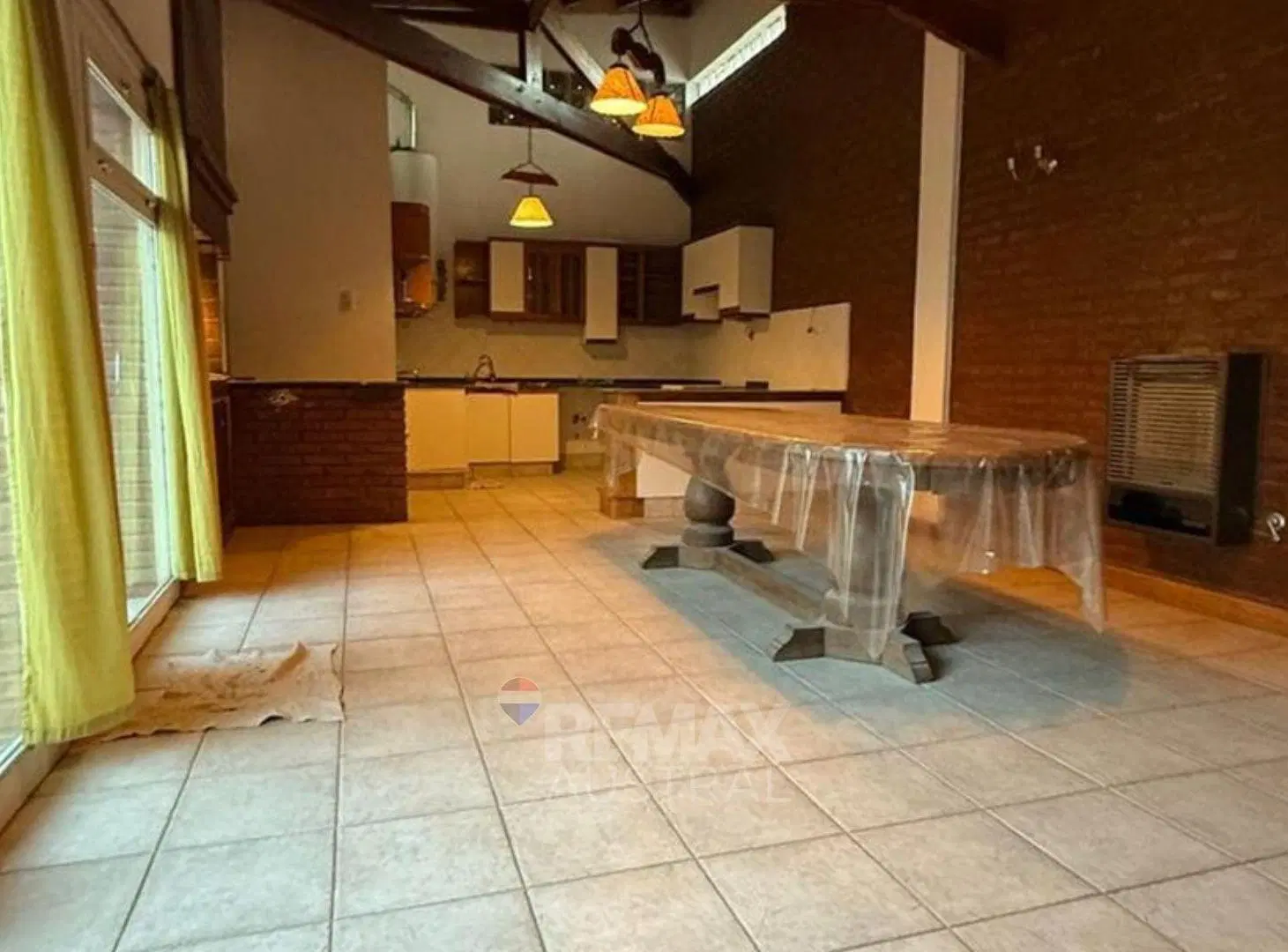 Casa 3 habitaciones con quincho APTO HIPOTECARIO 2