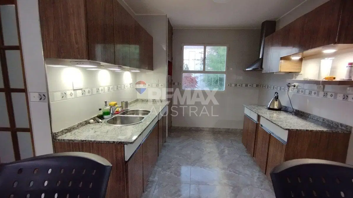 Casa Tres Dormitorios - Necochea 4