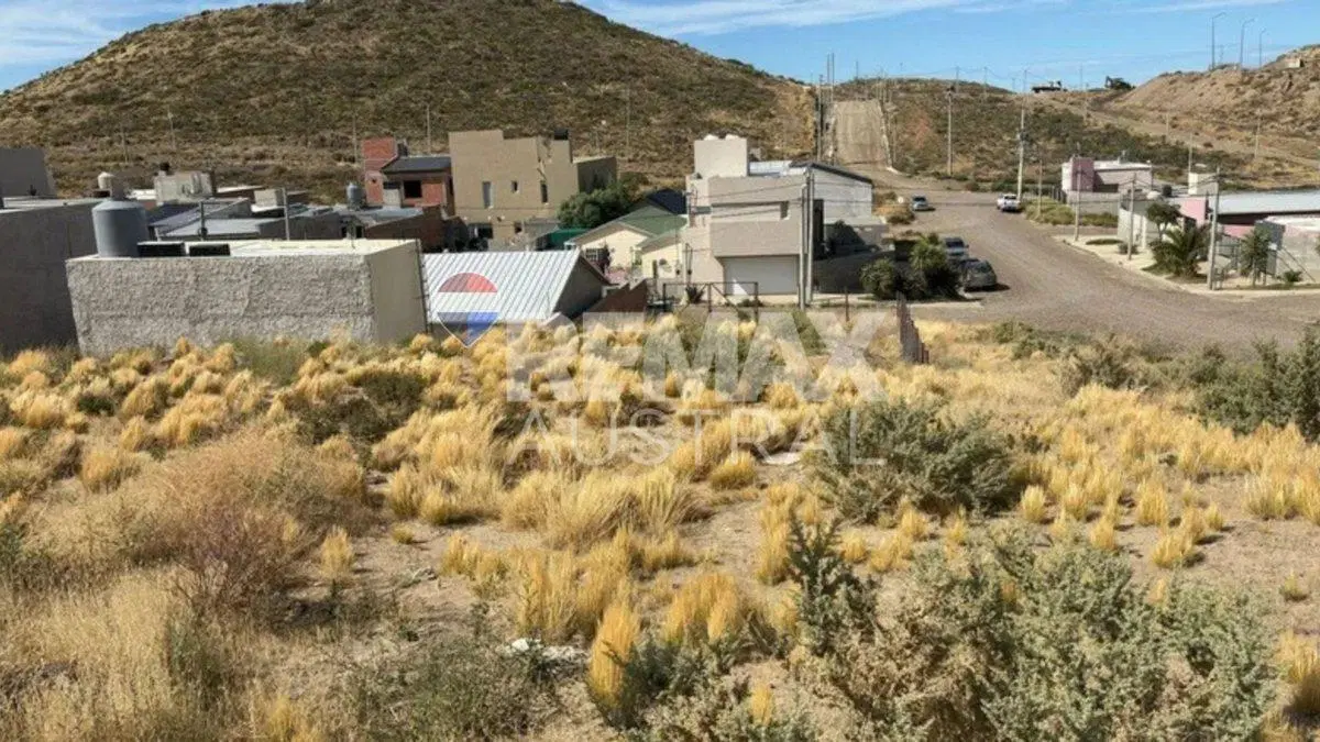 LOTE EN ESQUINA BARRIO FEIJO 3