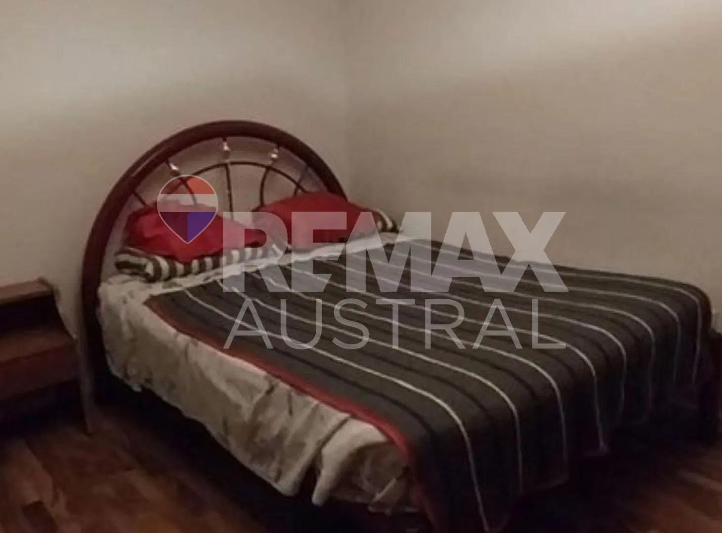 DEPARTAMENTO 2 DORMITORIOS Bº PUEYRREDON 5