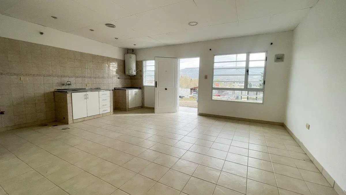 4 Deptos, Venta. B° Tres Pinos  Giraudo 806 3