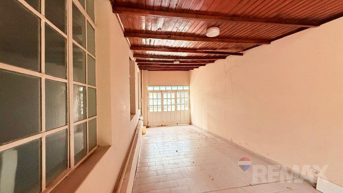 Foto de CASA DE 6 DORMITORIOS CENTRO, imagen 3