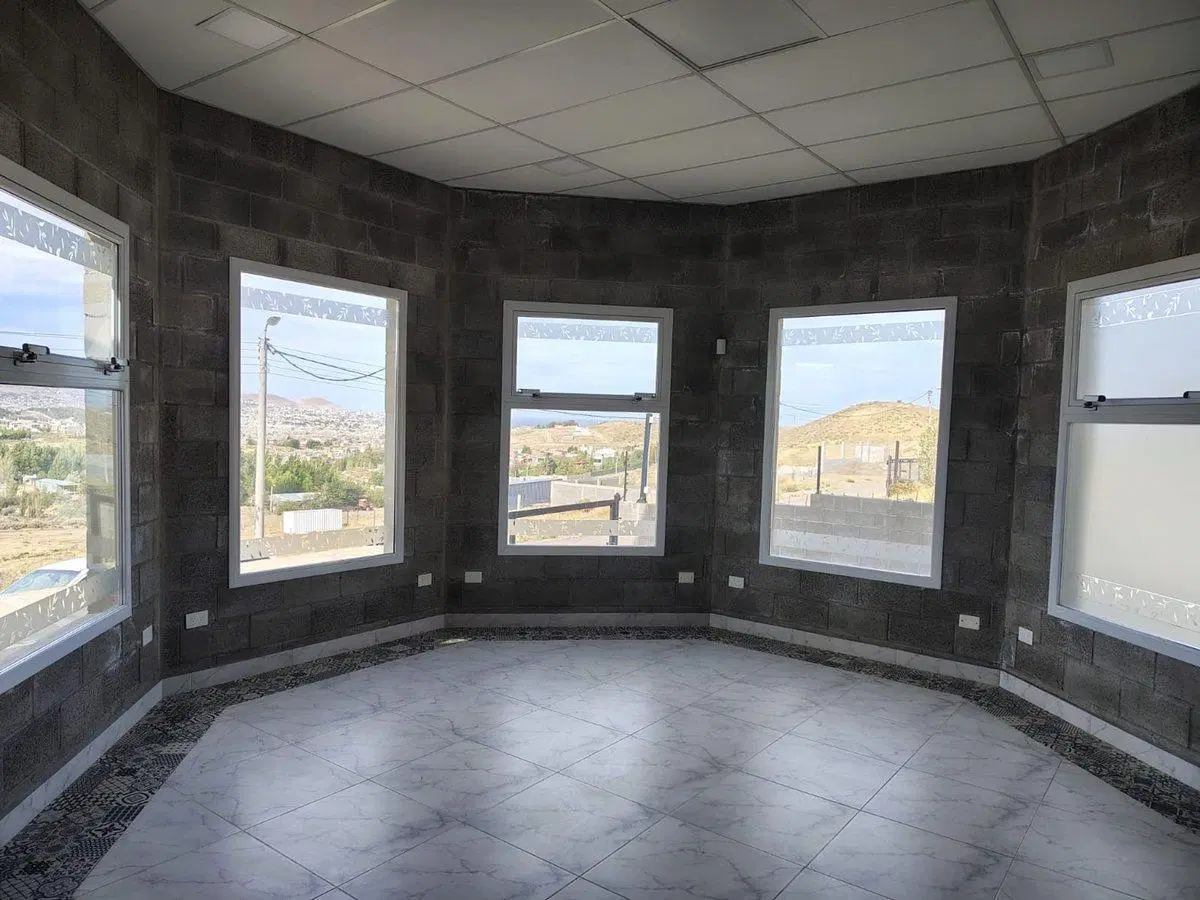 Salon en Bellavista Sur 5
