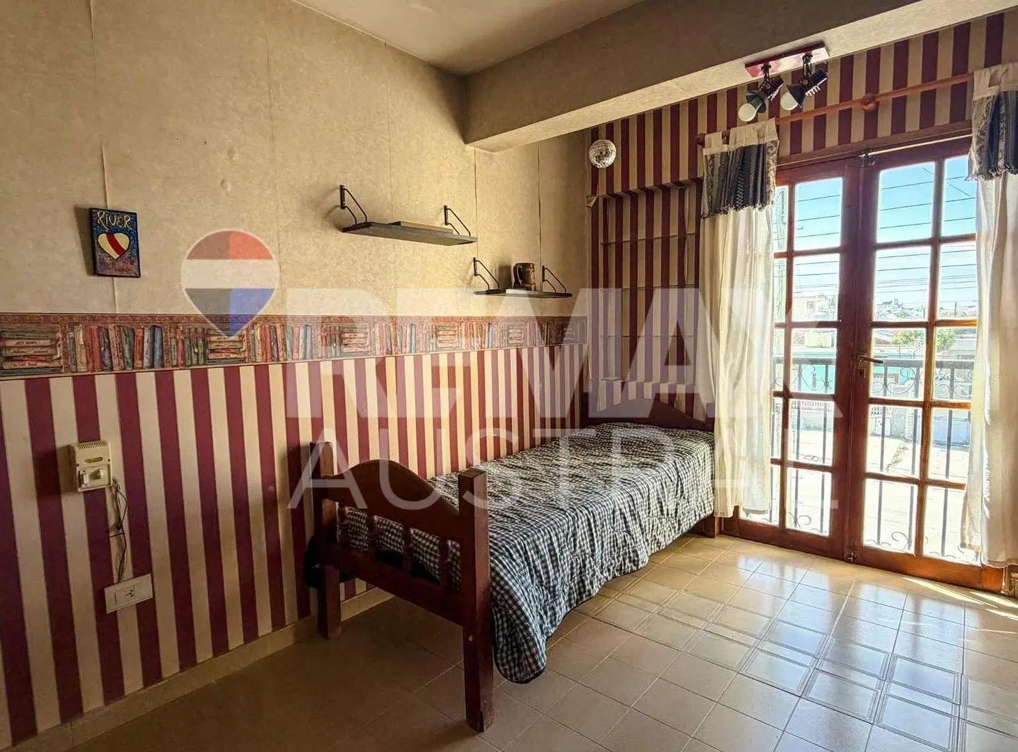 CASA EN BARRIO JUAN XXIII- COMODORO RIVADAVIA 4