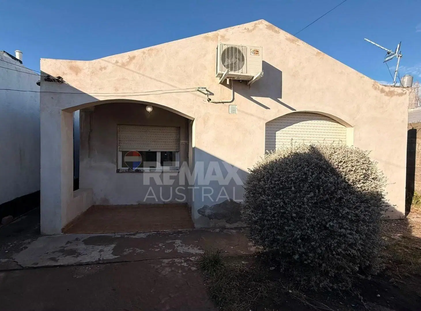 CASA 2 DORMIS , BARRIO PUEYRREDON, APTA CREDITO 5