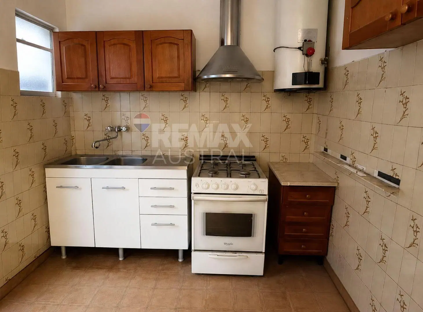 CASA 2 DORMIS , BARRIO PUEYRREDON, APTA CREDITO 2
