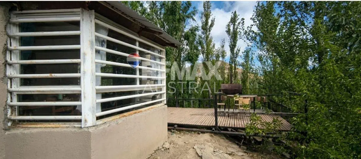 CASA EN VENTA LOTE PARQUIZADO - B°ATARDECER 8