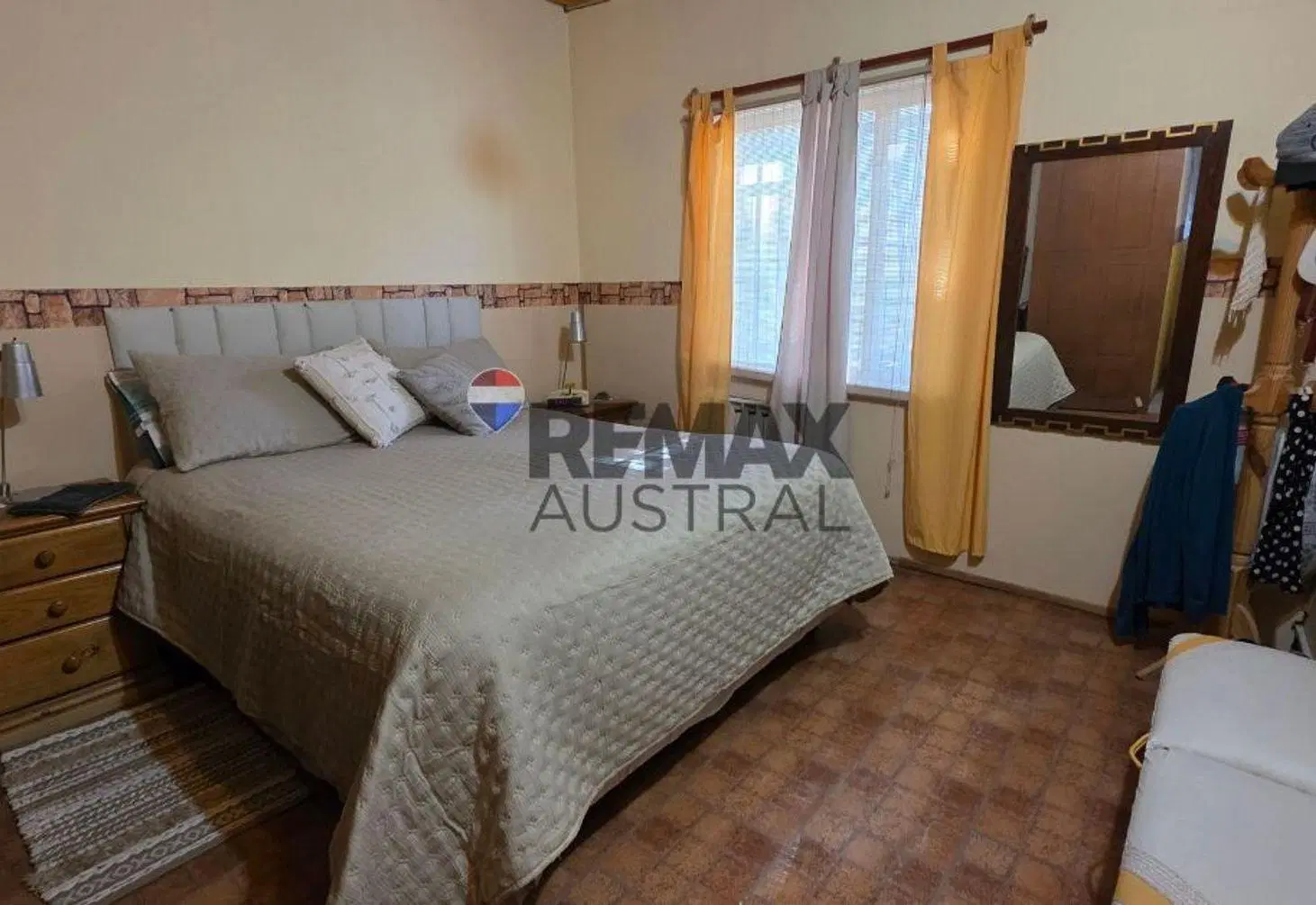 Casa de 2 dormitorios  Barrio Saavedra 4