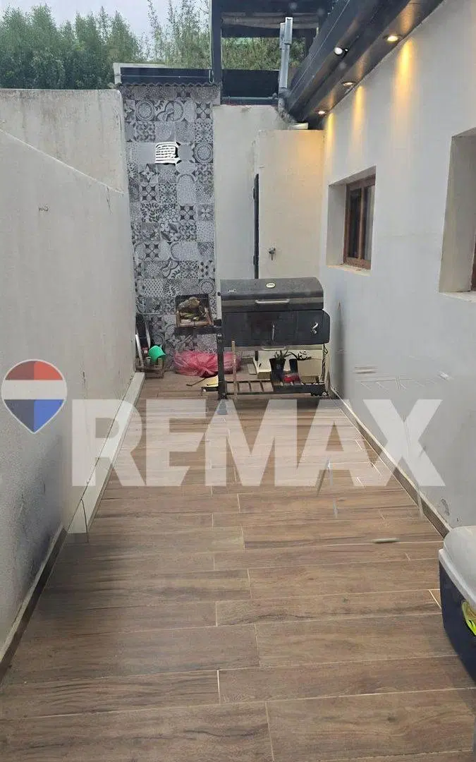 DUPLEX en Barrio Roca 2