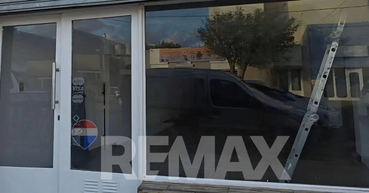 LOCAL COMERCIAL EN ALQUILER – AMEGHINO 5