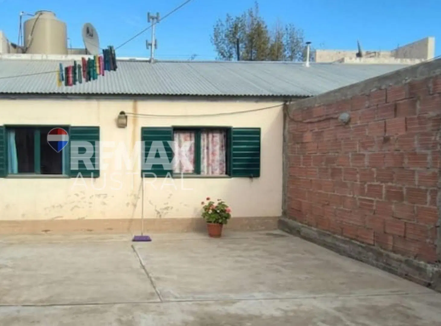 CASA EN VENTA B°MOURE 4
