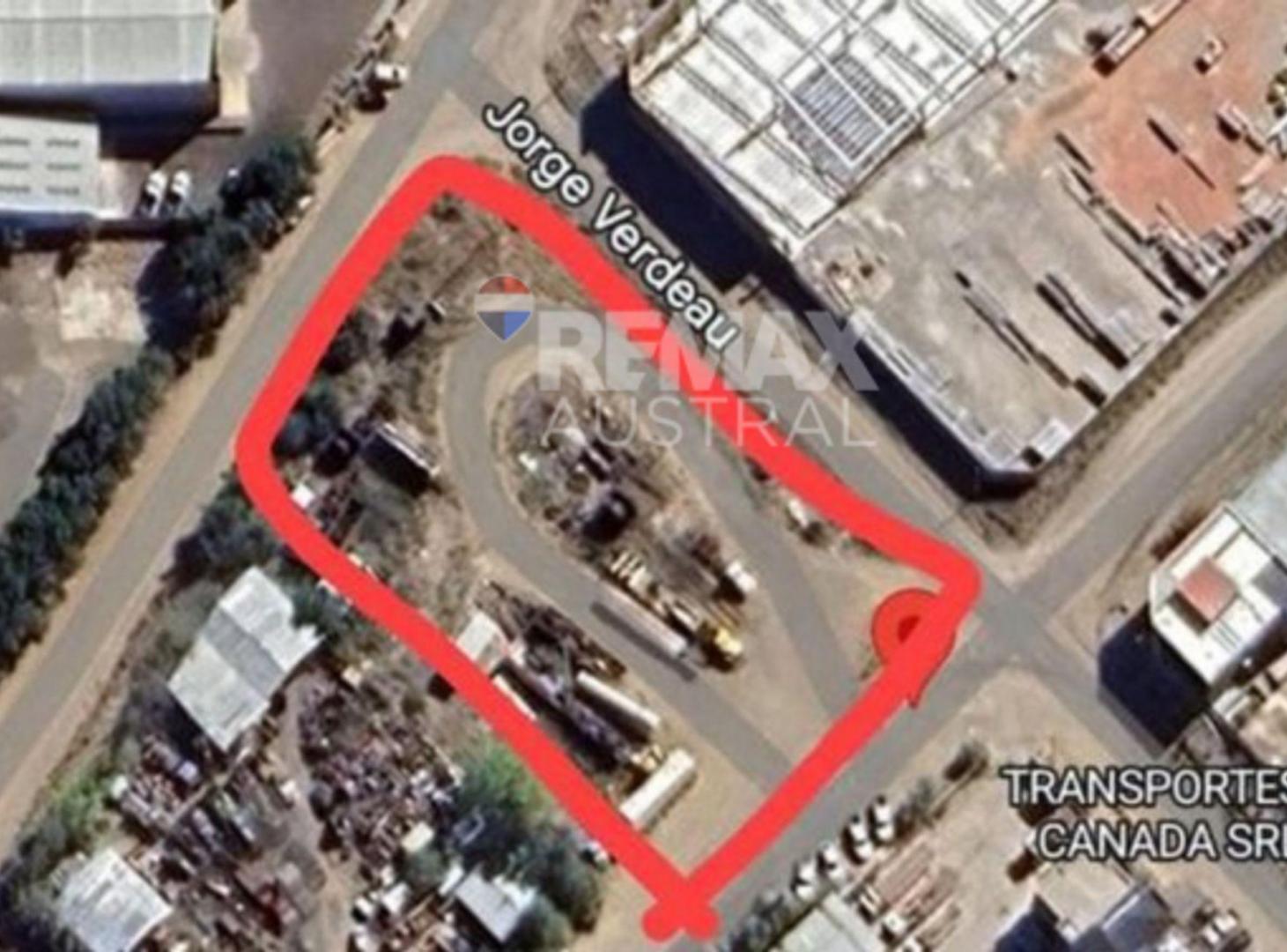 LOTE EN ESQUINA BARRIO INDUSTRIAL