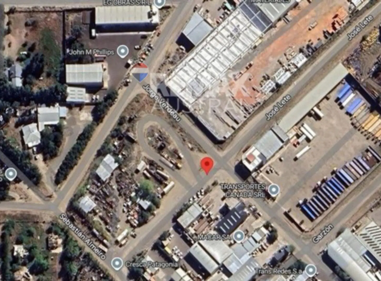 LOTE EN ESQUINA BARRIO INDUSTRIAL 2