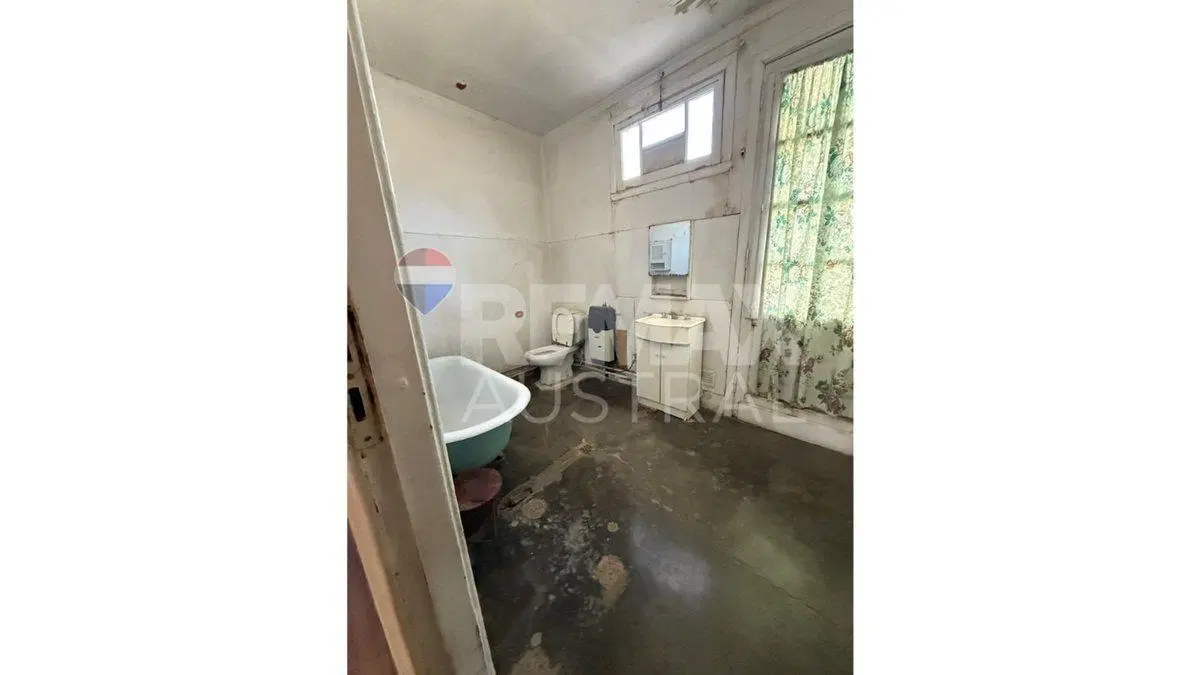 CASA 3 DORMITORIOS KM3 5
