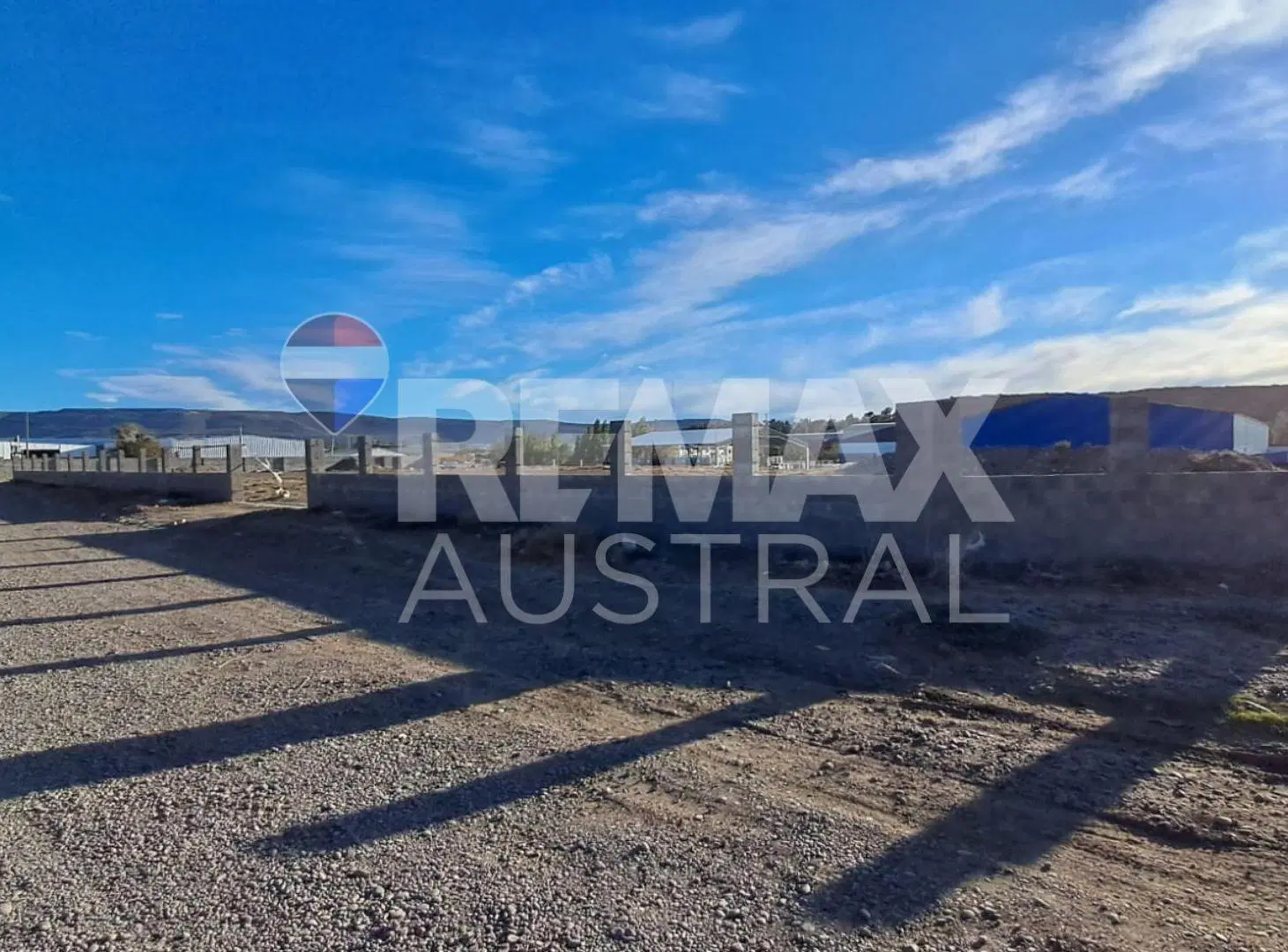 Terreno en Barrio Industrial 5200 m2 2