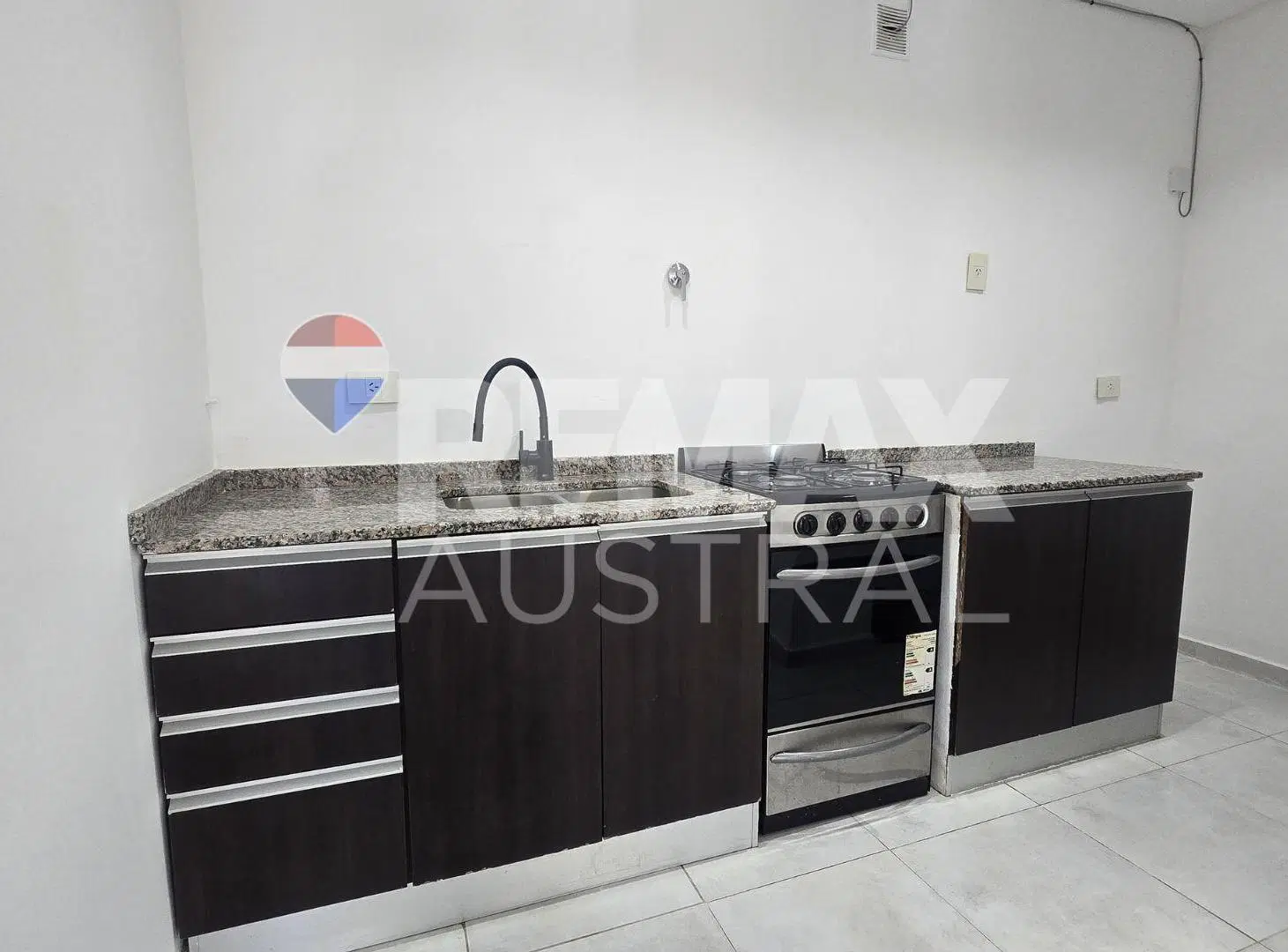 DUPLEX 1 DORMITORIO KM 3 - TERRAZA CON PARRILLA 4