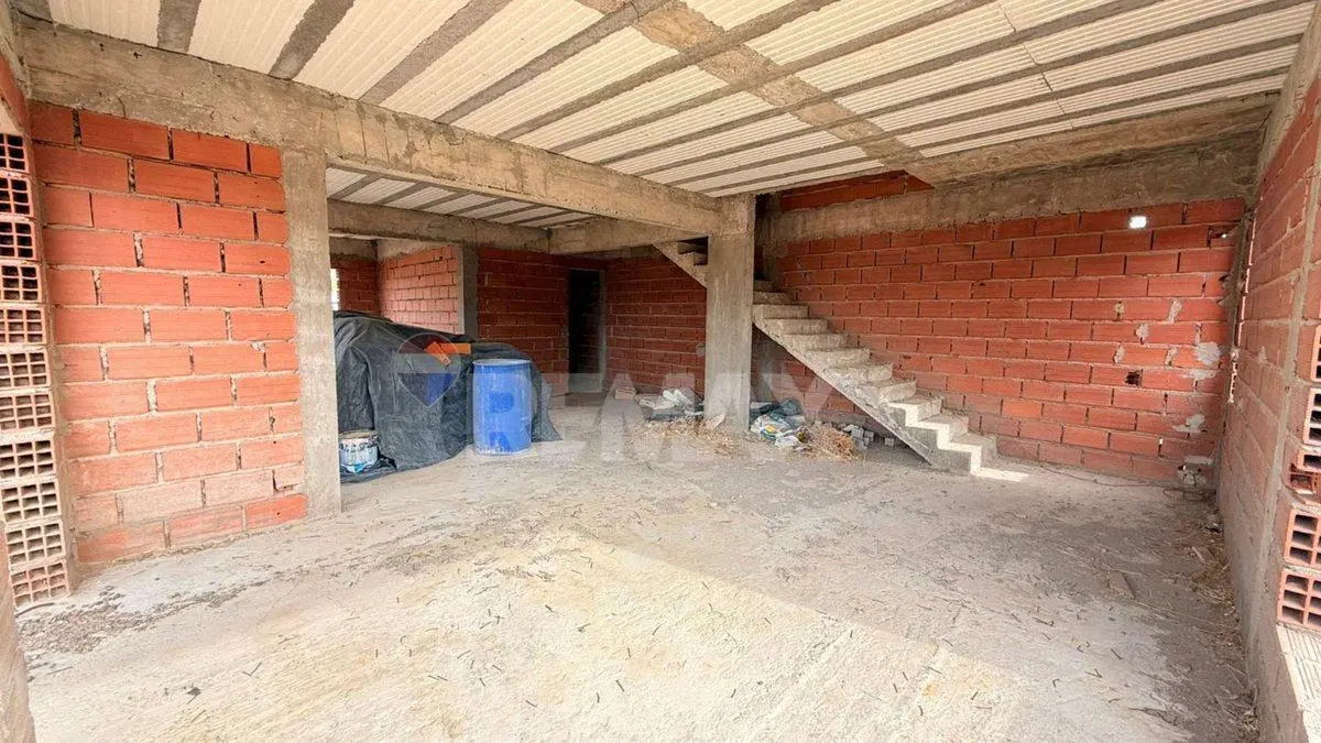 LOTE CON MEJORA BELLA VISTA SUR 4