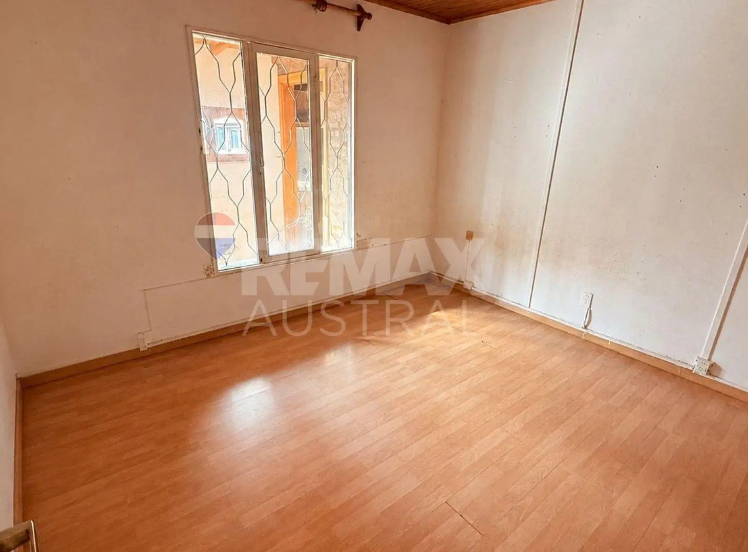 CASA 3 DORMITORIOS BARRIO PUEYRREDON 3