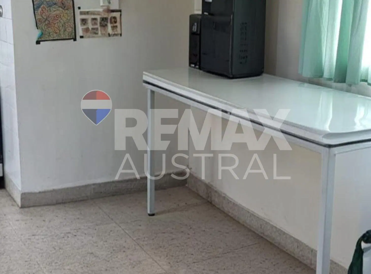 DOS DEPTOS. 1 LOCAL VENTA. CALLE DORREGO 2