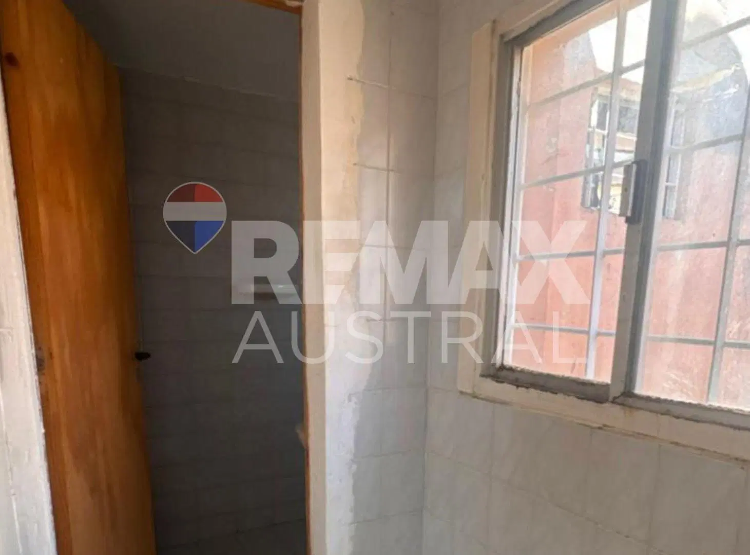 CASA 2 DORMITORIOS KM 3 MOSCONI APTA CRÉDITO 8