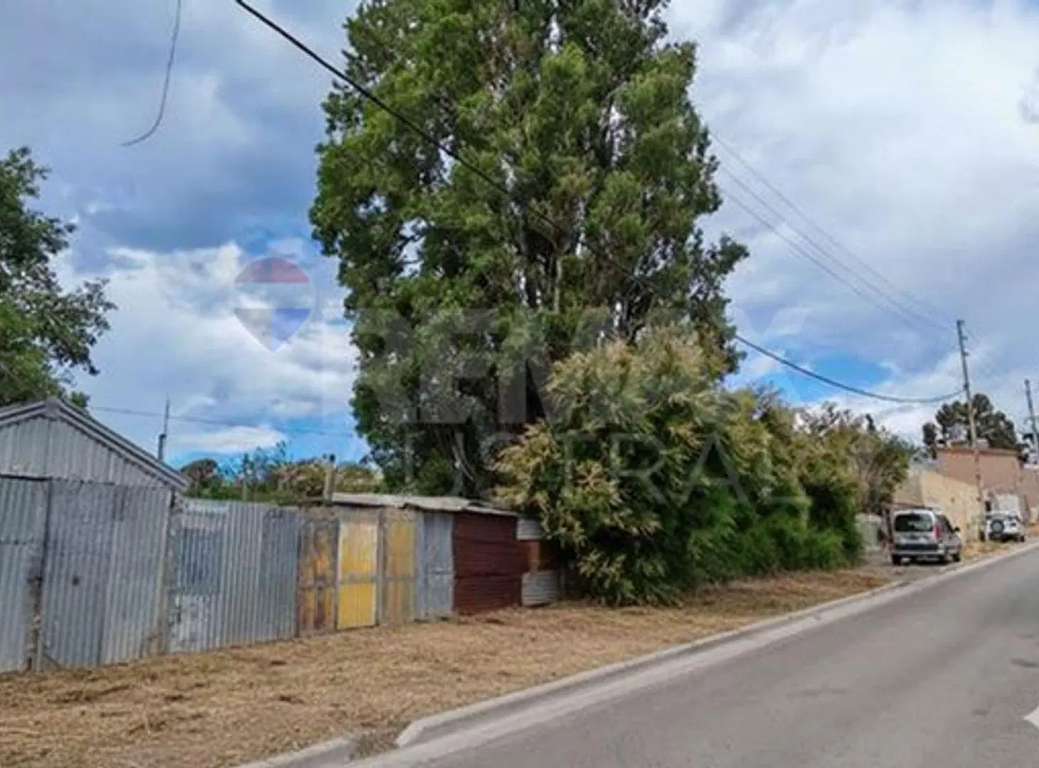 Terreno con Casa Ypefiana, con salida a 2 calles 5