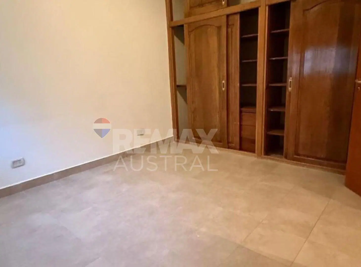 Casa 3 habitaciones con quincho APTO HIPOTECARIO 3