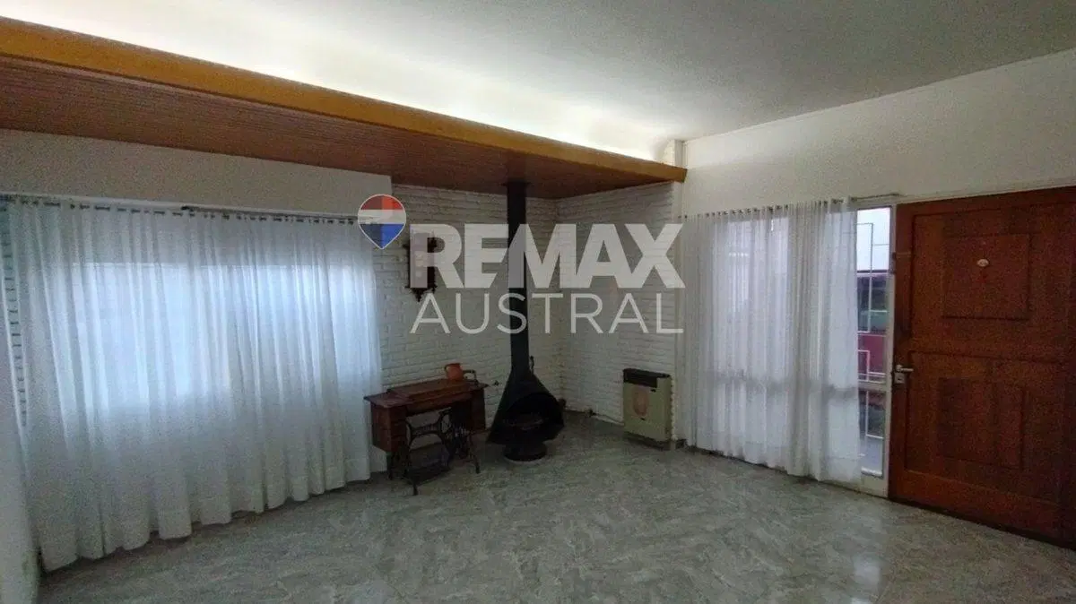 Casa Tres Dormitorios - Necochea 3