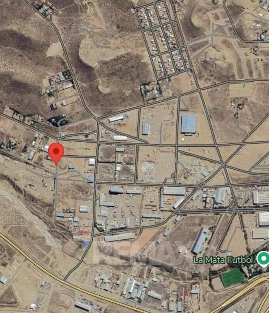TERRENO 1645 M2 IDEAL INDUSTRIA 1