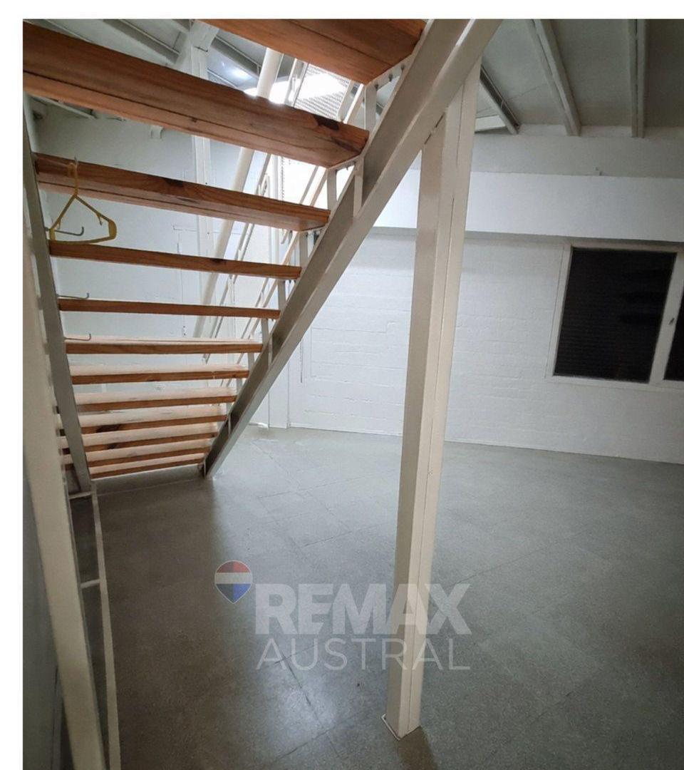 Foto de CASA MAS LOCAL COMERCIAL Y DEPOSITO, imagen 3