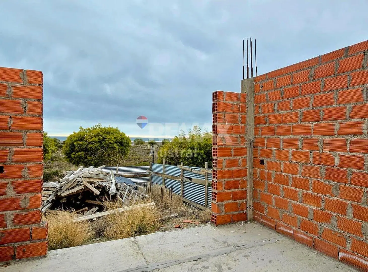CASA DE PLAYA EN CONSTRUCCIÓN — LA HERRADURA 2