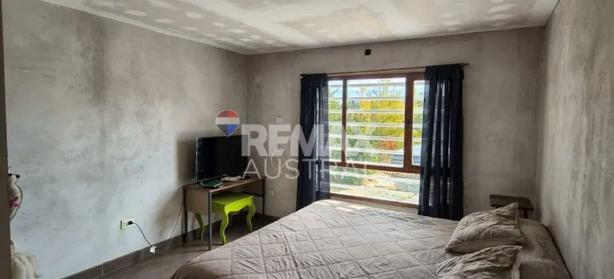 CASA EN VENTA LOTE PARQUIZADO - B°ATARDECER 3