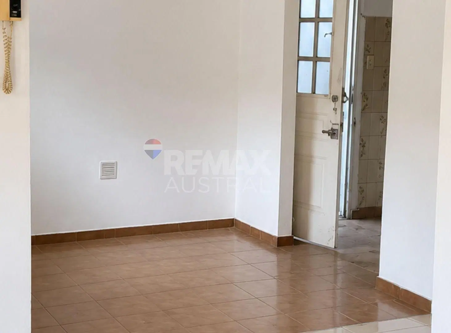 CASA 2 DORMIS , BARRIO PUEYRREDON, APTA CREDITO 3