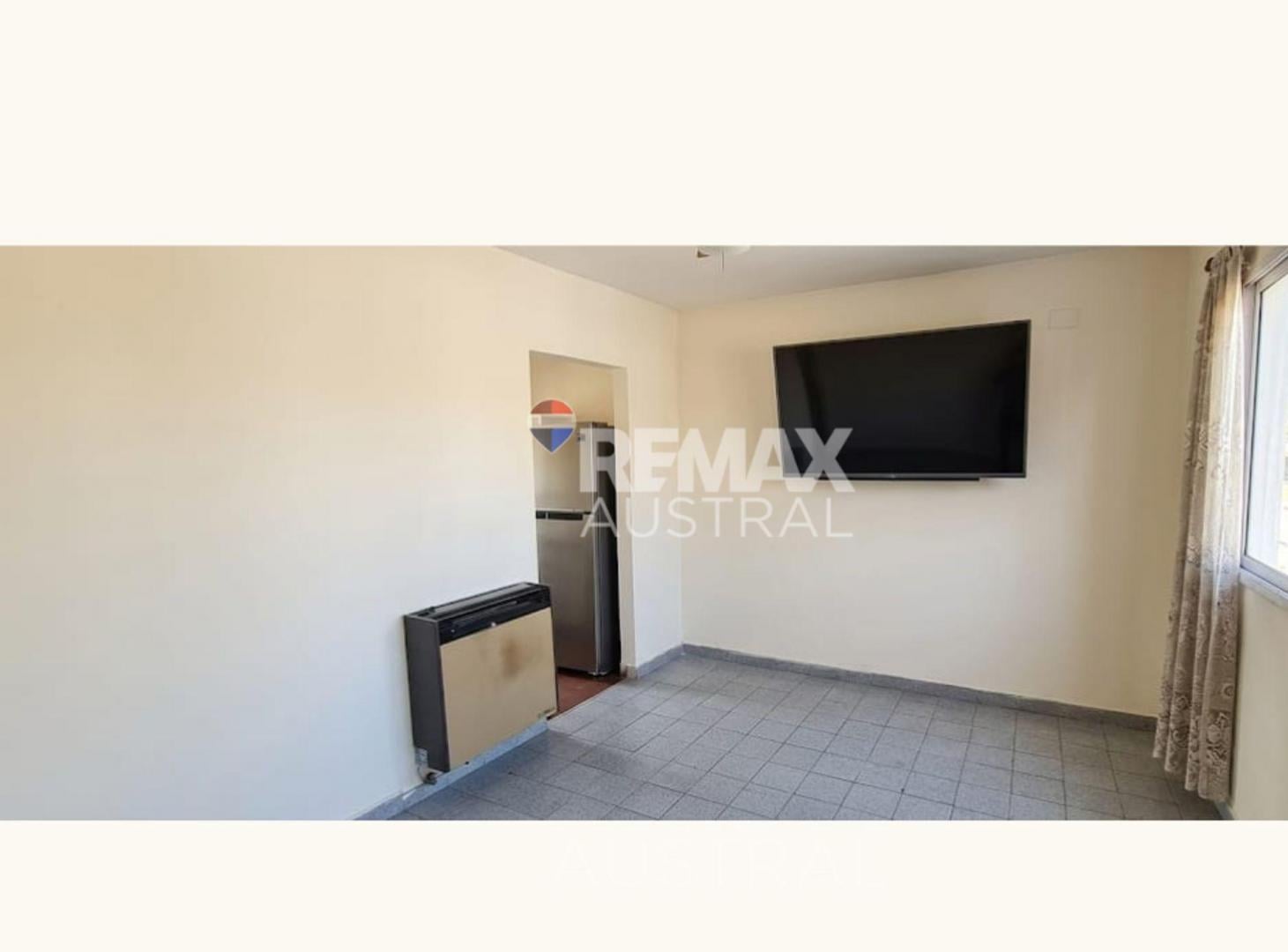 Foto de CASA EN VENTA AVENIDA POLONIA-NO APTA CREDITO, imagen 4