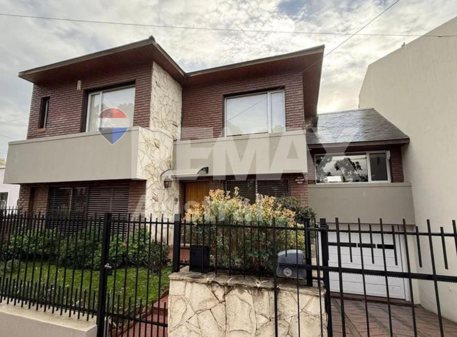 Foto de CASA BARRIO ROCA 3 DORM CON PILETA QUINCHO Y PATIO, imagen 1