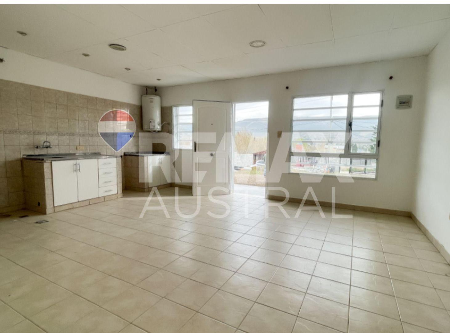 Foto de 4 Deptos, Venta. B° Tres Pinos Giraudo 806, imagen 2