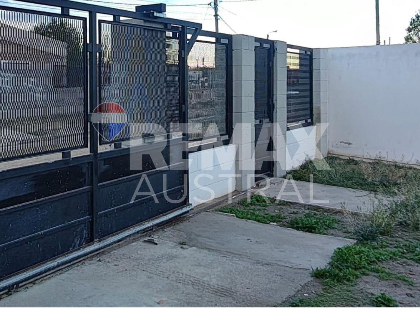 Foto de Venta casa 1 dorm. Km 14 .Patio. Quincho, imagen 3
