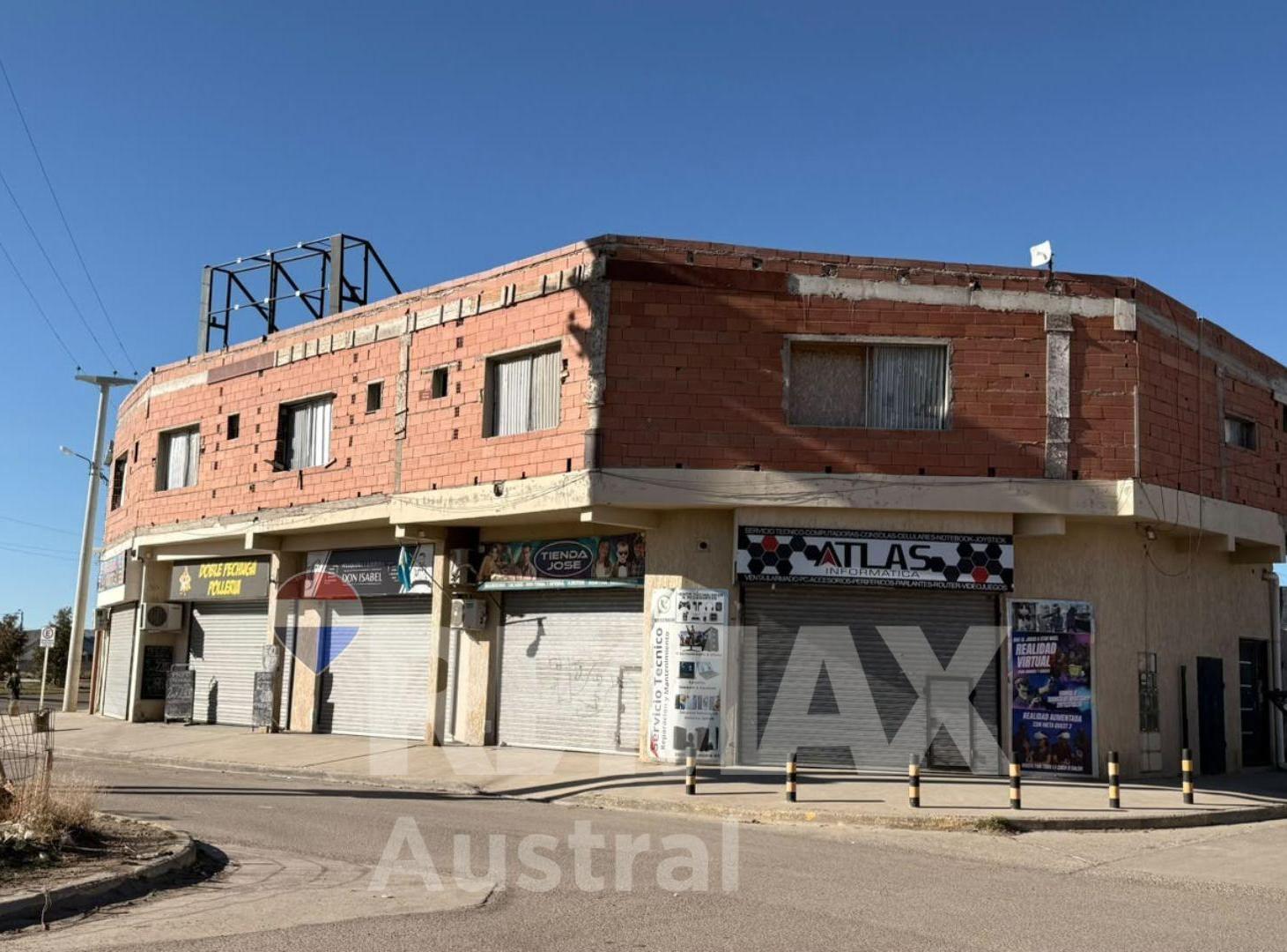 Foto de 5 LOCALES COMERCIALES MAS DEPTOS A TERMINAR, KM 8, imagen 4