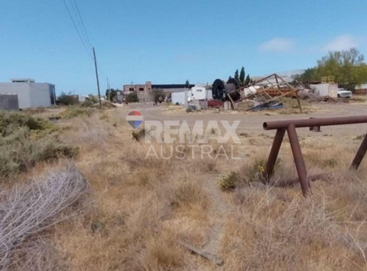 Foto de LOTE EN ESQUINA BARRIO INDUSTRIAL, imagen 4
