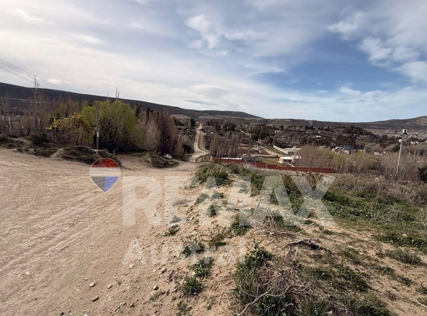 Foto de TERRENO 2500M2. BARRIO TRES PINOS, imagen 3