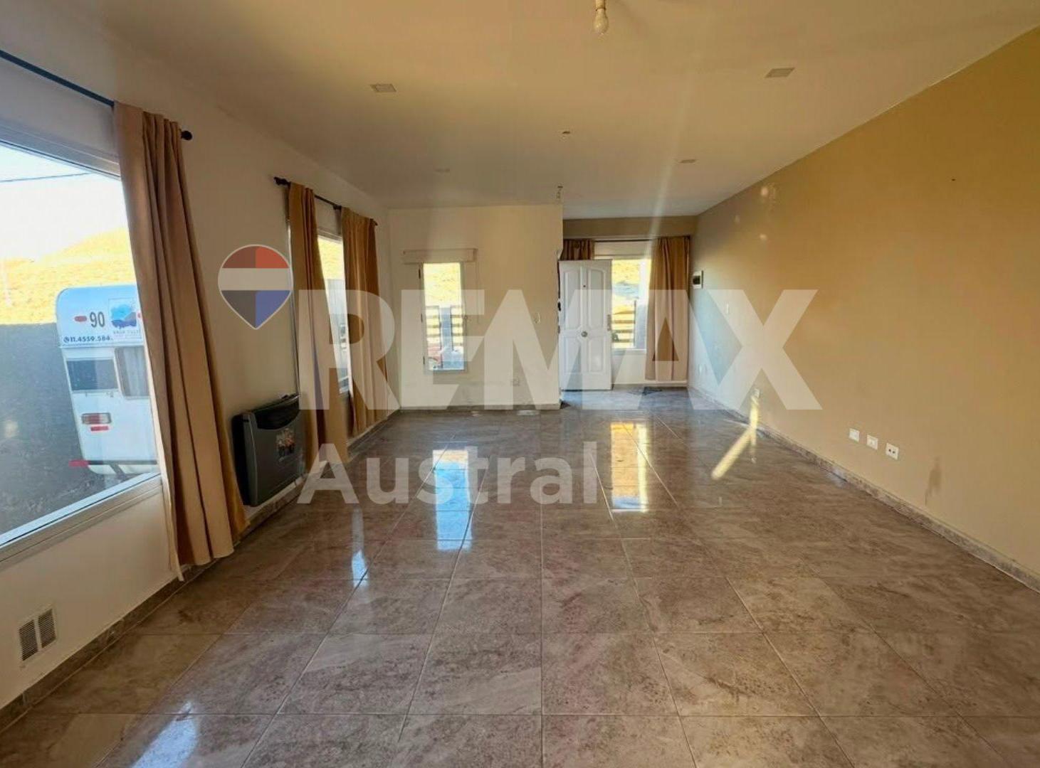 Foto de CASA PH 3 DORMITORIOS CON PATIO EN RADA TILLY !, imagen 2