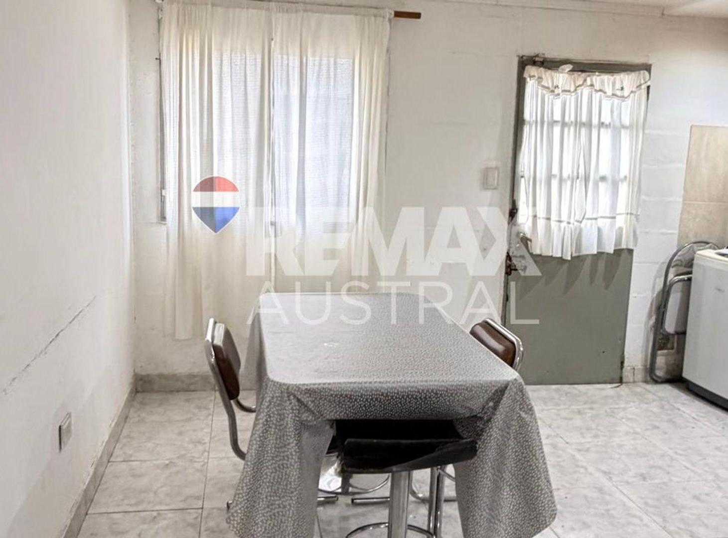Foto de CASA TRES DORMITORIOS- ISIDRO QUIROGA, imagen 4