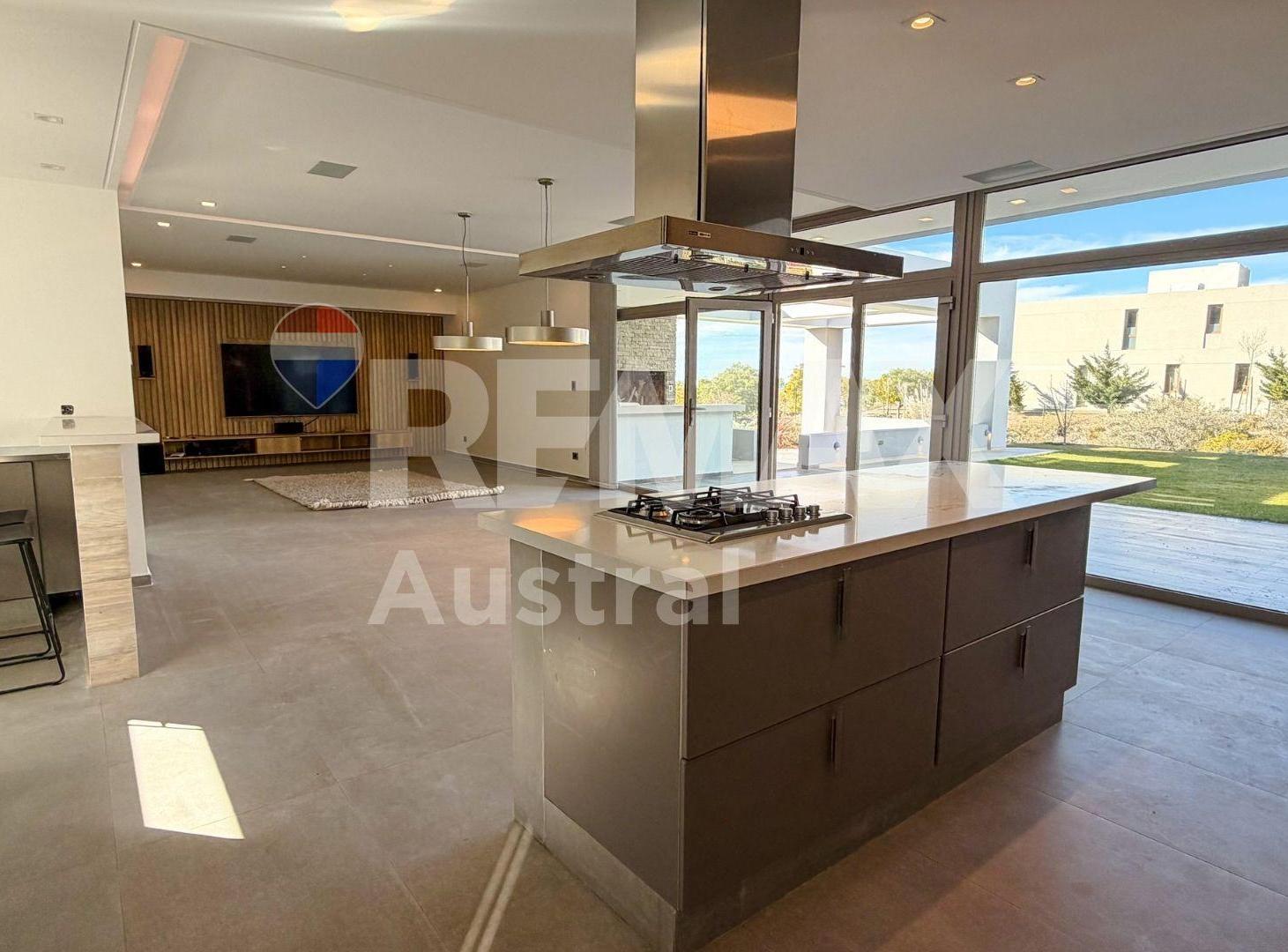 Foto de CASA 3 DORMITORIOS EN BARRIO LA HERRADURA, imagen 5