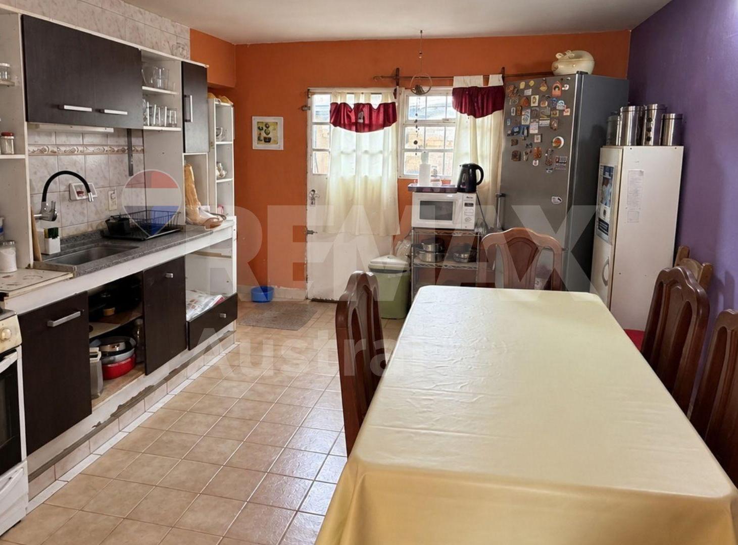 Foto de CASA 4 DORMITORIOS ISIDRO QUIROGA, imagen 1