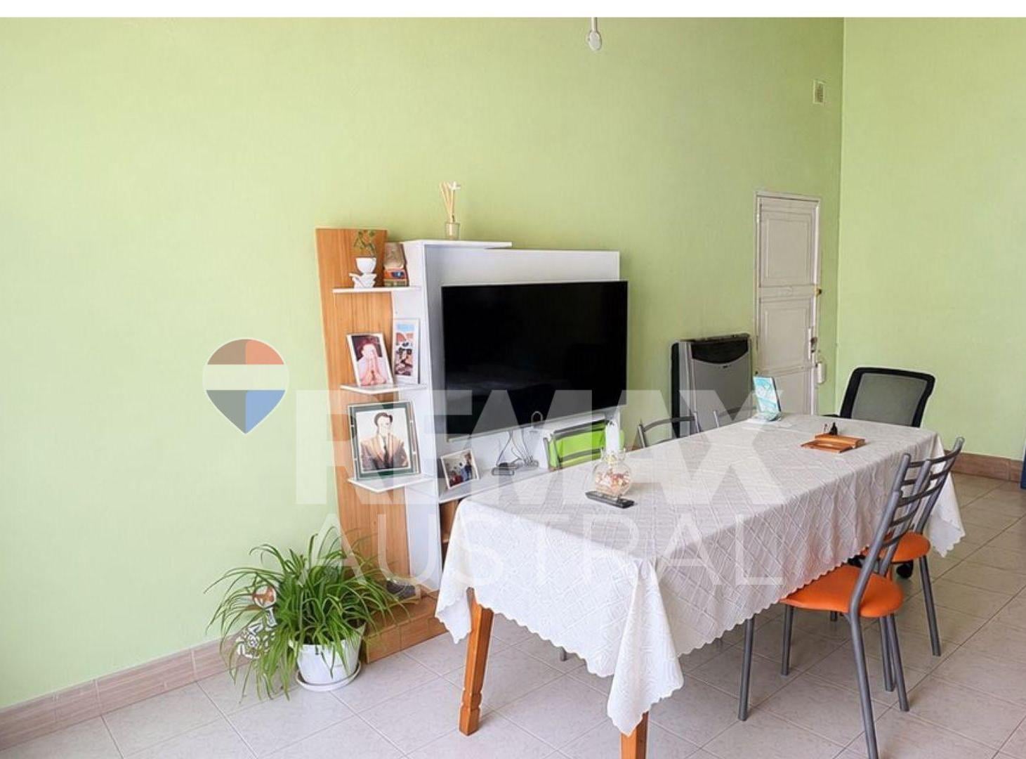 Foto de CASA DOS DORMITORIOS BARRIO ROCA, imagen 5
